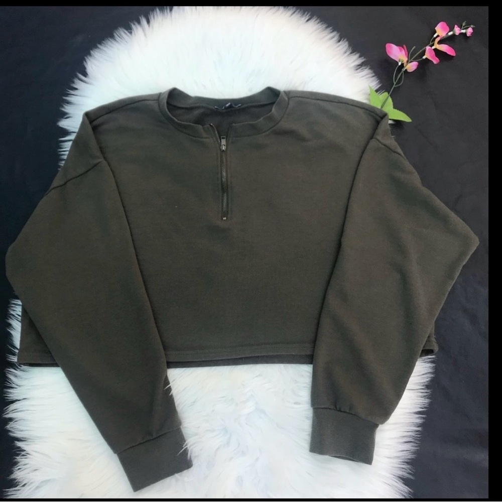 Fashion Nova Dark Green Women's Cropped Sweater size 3X